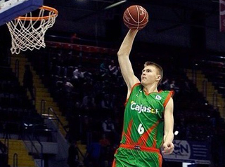 kporzingis02.jpg kporzingis02.jpg